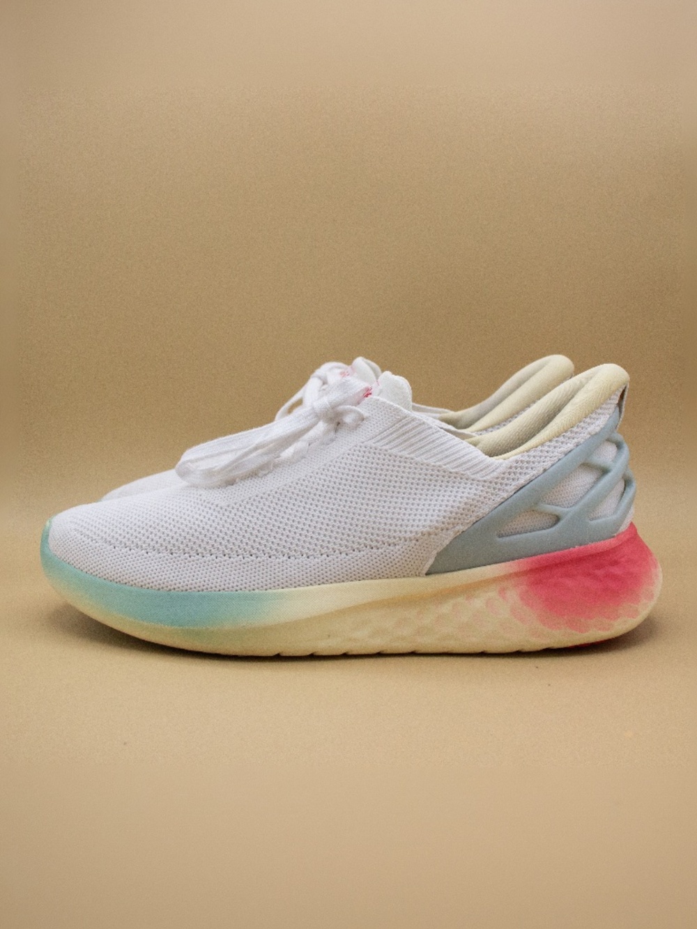 Kizik Athens Sunrise White Knit Athletic Shoes Women's Size 9